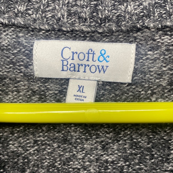 x2 Sweaters - Picture 4 of 5